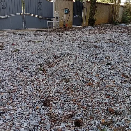 Grand En Souplex Entier דירה קסטרה