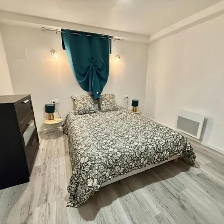 Appartement Grand En Souplex Entier *